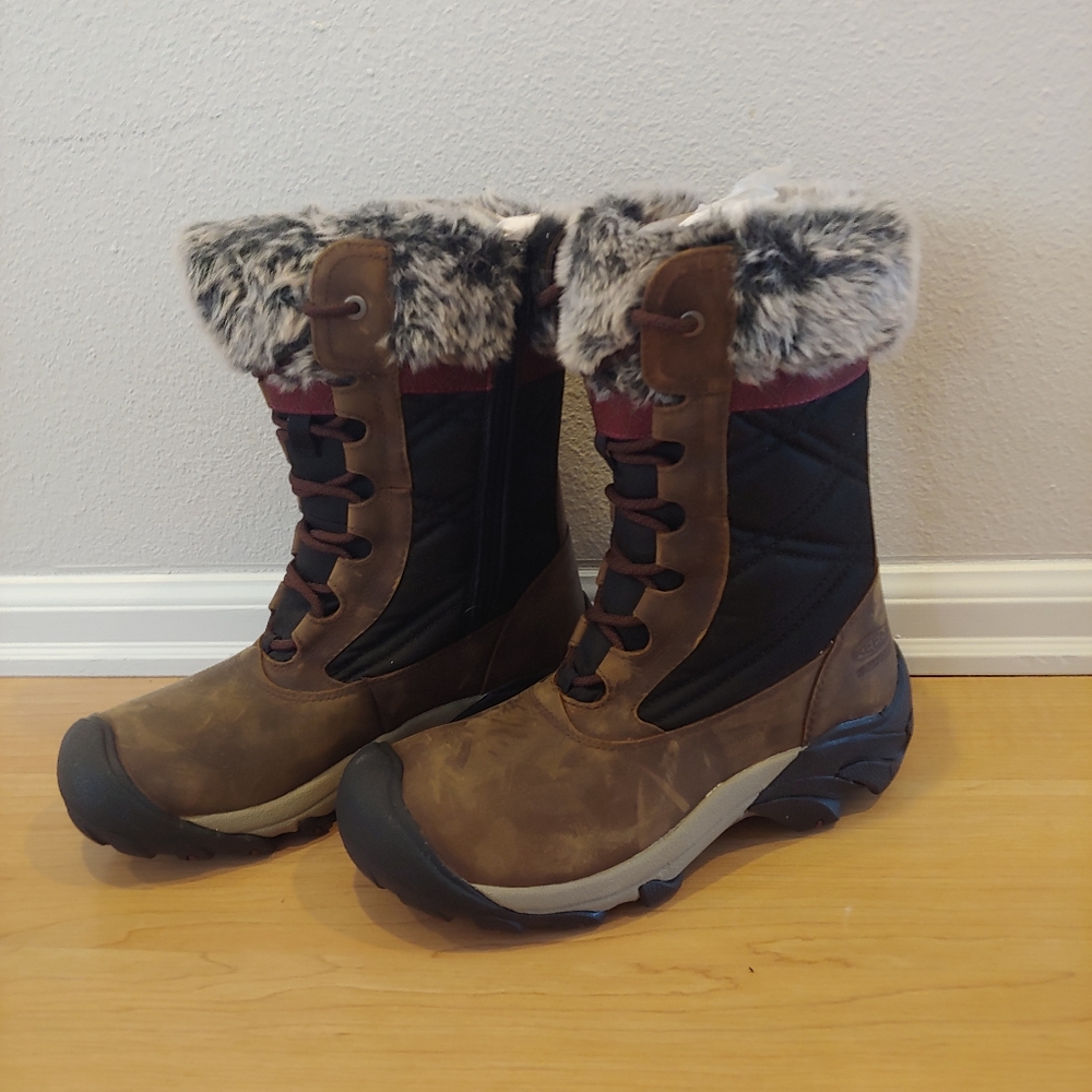 Keens Waterproof women's boots